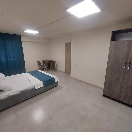 The Best Hotel-Hostel Erivan Exterior foto