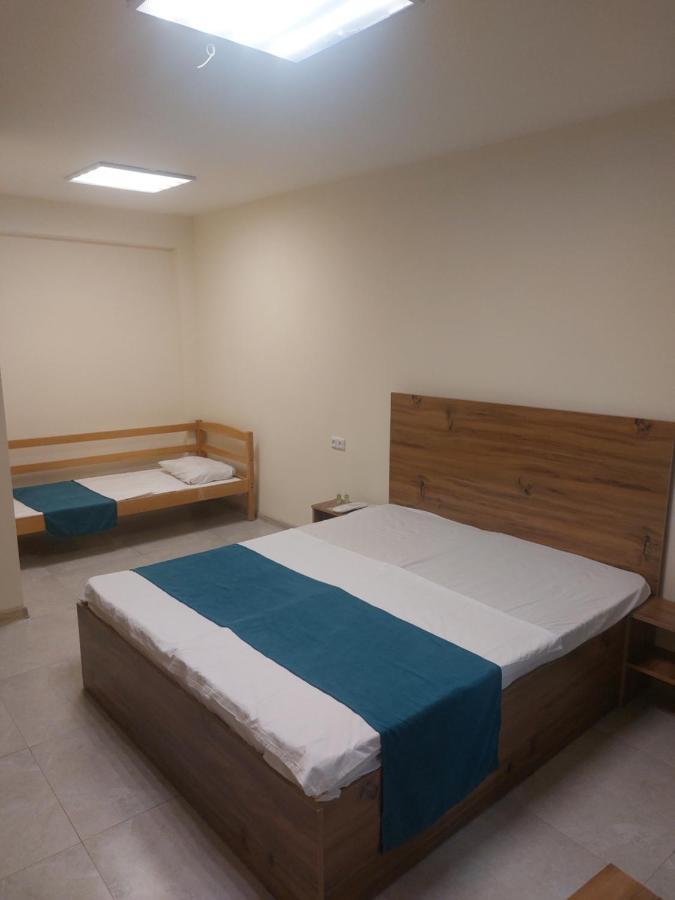 The Best Hotel-Hostel Erivan Exterior foto