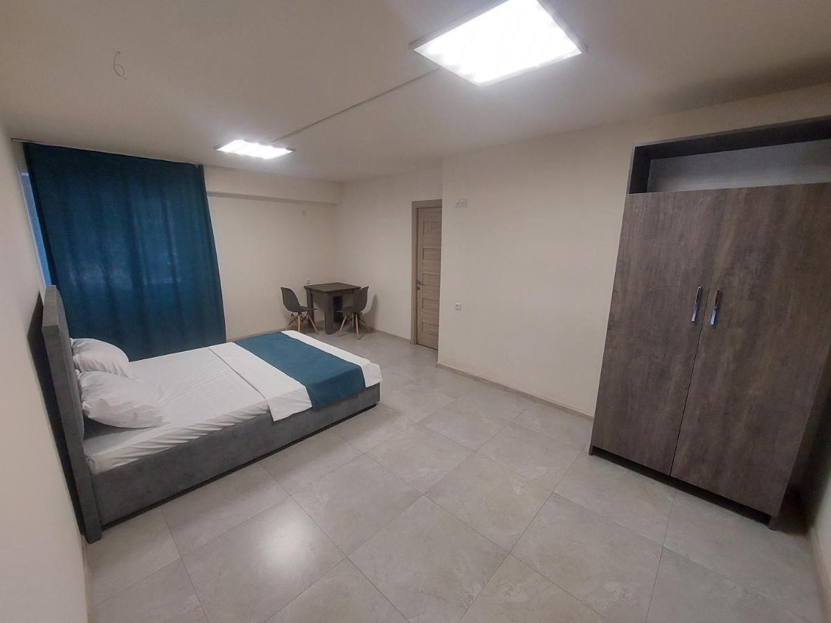 The Best Hotel-Hostel Erivan Exterior foto