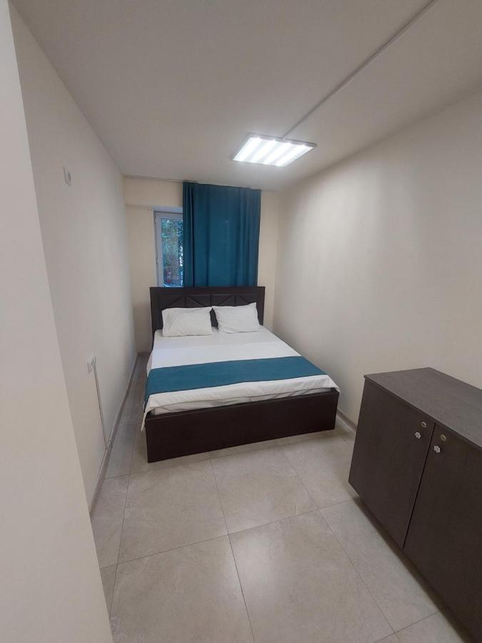 The Best Hotel-Hostel Erivan Exterior foto